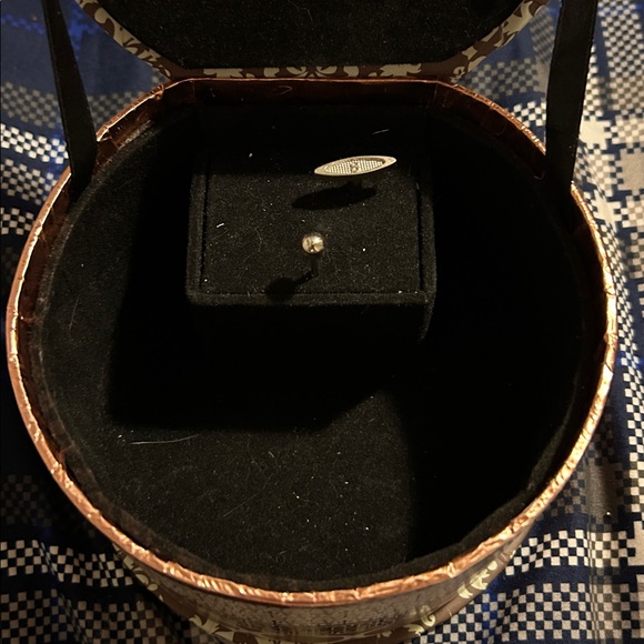 Rare Vintage Music Box- Trinket/Jewelry - Picture 5 of 10